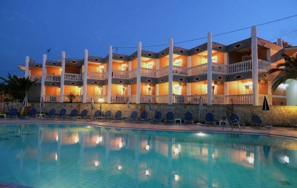 Callinica Hotel ซีลีวี ภายนอก รูปภาพ