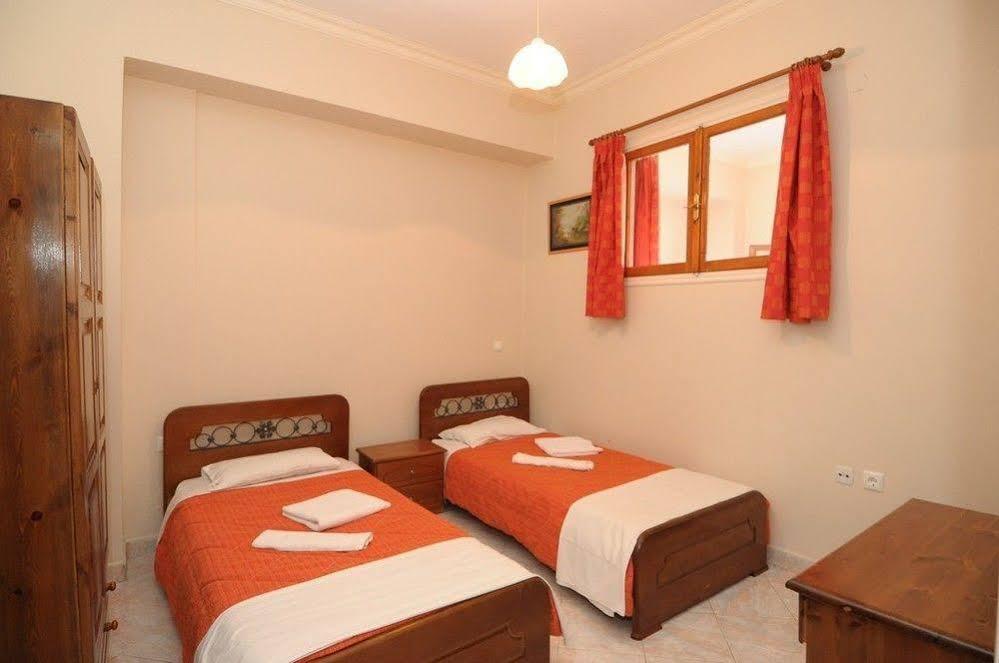 Callinica Hotel ซีลีวี ภายนอก รูปภาพ